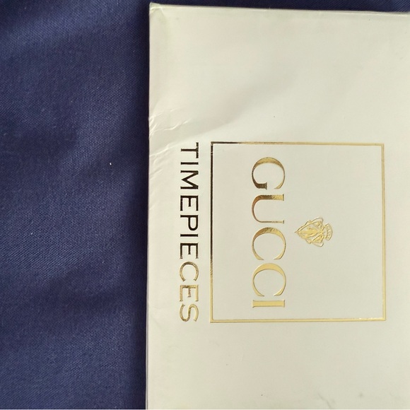 Ladies Vintage Gucci watch 4200 L - Picture 6 of 7